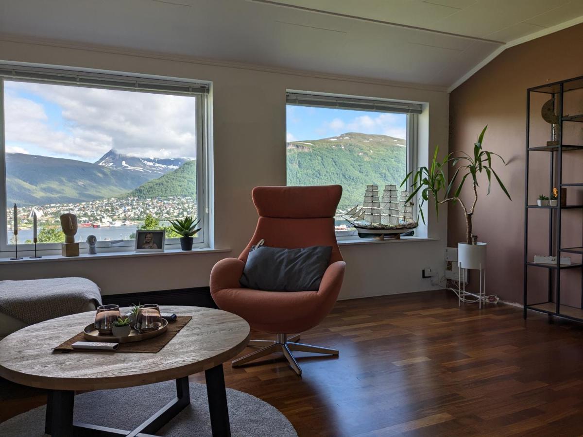 Sea & Mountain View Apartment Tromsø Extérieur photo